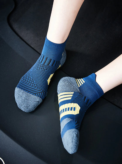 Professional Sports Fitness Socks Towel Bottom Non-Slip Running Sock Men and Women Short Quick-Drying Basketball Training Sock